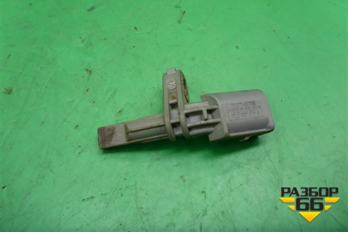 Датчик ABS передний правый (7L0927806B) для Volkswagen Touareg c 2002-2010г (Туарег)