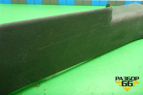 Накладка порога внутренняя заднего правого (85886B8000) для Hyundai Grand Santa Fe с 2012-2018г (Гранд Санта Фе)