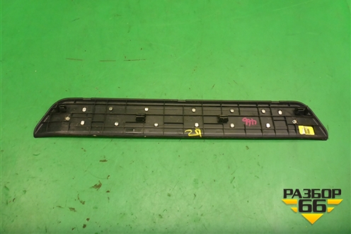 Накладка порога внутренняя заднего правого (в проём) (85889B8300) для Hyundai Grand Santa Fe с 2012-2018г (Гранд Санта Фе)