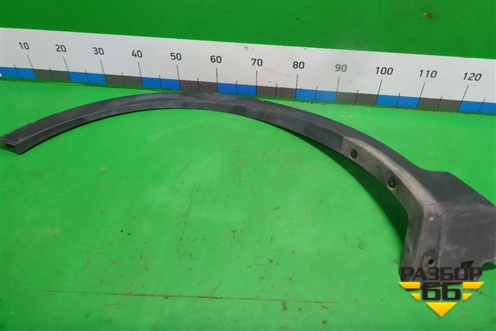 Накладка переднего крыла левого (87713B8000) для Hyundai Grand Santa Fe с 2012-2018г (Гранд Санта Фе)