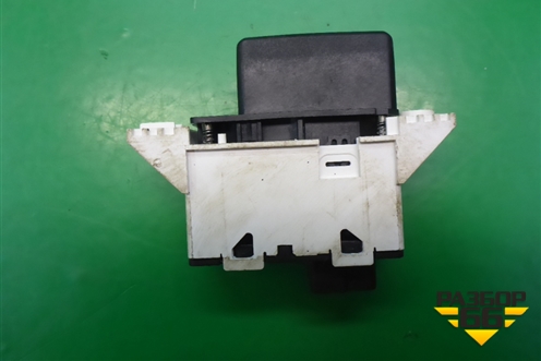 Кнопка аварийной сигнализации (2M5T13A350BB) для Ford Focus 1 с 1998-2004г (Фокус)