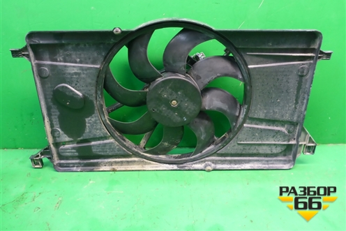 Вентилятор охлаждения радиатора (3M518C607EC) для Ford Focus 2 с 2008-2011г (Фокус)