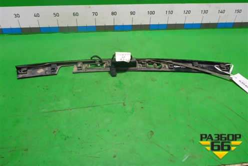 Накладка двери багажника (HK7240406F LR085654) для Land Rover Discovery Sport с 2014г (Дискавери Спорт)