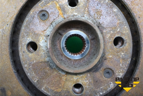 Кулак поворотный передний правый для Peugeot 408 с 2012г