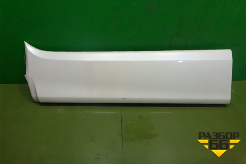 Накладка двери передней правой для Toyota Estima с 2006-2019г (Эстима)