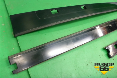 Молдинг крыши правый для Hyundai Grand Santa Fe с 2012-2018г (Гранд Санта Фе)