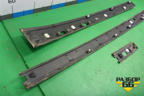 Молдинг крыши правый для Hyundai Grand Santa Fe с 2012-2018г (Гранд Санта Фе)