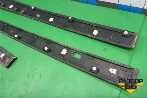 Молдинг крыши правый для Hyundai Grand Santa Fe с 2012-2018г (Гранд Санта Фе)