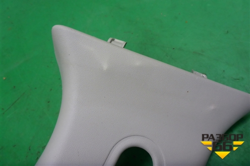 Обшивка стойки центральная верхняя правая (769138896R) для VAZ XRAY с 2016г (Хрэй)