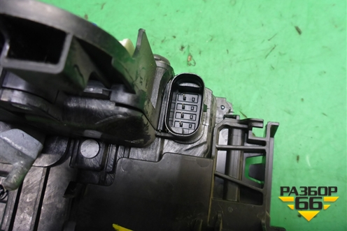 Замок двери передней левой (A2220063999) для Mercedes Benz C-Klass W205 с 2014г (Ц)