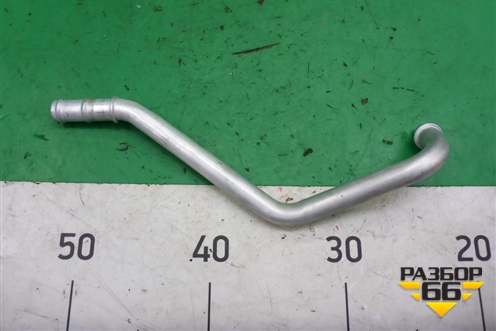 Трубка системы охлаждения (на корпус отопителя) для Mercedes Benz C-Klass W205 с 2014г (Ц)