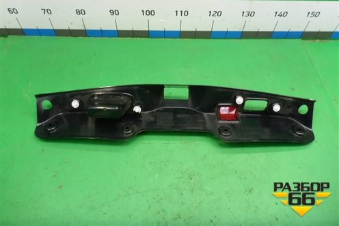 Обшивка крышки багажника (A2057500500) для Mercedes Benz C-Klass W205 с 2014г (Ц)