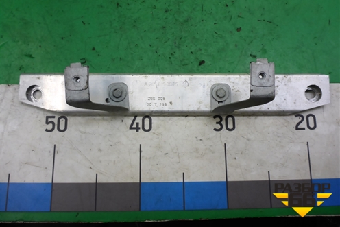 Кронштейн (A2056190025) для Mercedes Benz C-Klass W205 с 2014г (Ц)