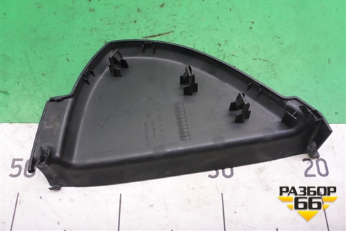 Накладка на торпедо (боковая правая) (A2056801207) для Mercedes Benz C-Klass W205 с 2014г (Ц)