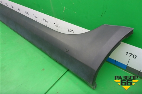 Накладка на порог наружная левая (8450021081) для VAZ XRAY с 2016г (Хрэй)