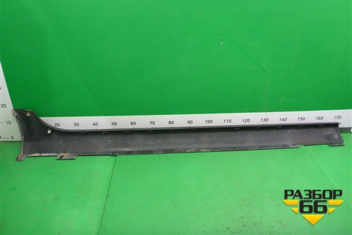 Накладка на порог наружная левая (8450021081) для VAZ XRAY с 2016г (Хрэй)