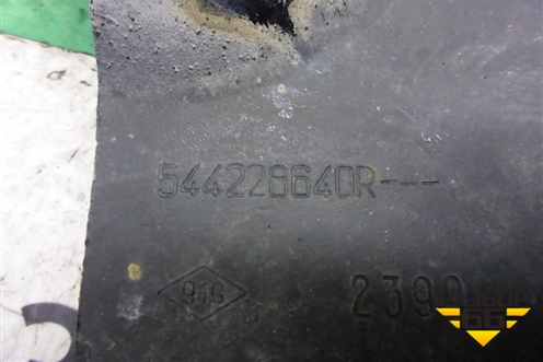 Кронштейн подрамника правый (передний) (544228640R) для VAZ XRAY с 2016г (Хрэй)