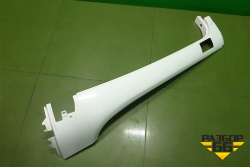Молдинг лобового стекла правый  (81624100227) для MAN TGX с 2007г (ТГХ)