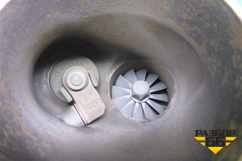 Турбина (правая 4.0л M177) (A1770900080) для Mercedes Benz C-Klass W205 с 2014г (Ц)