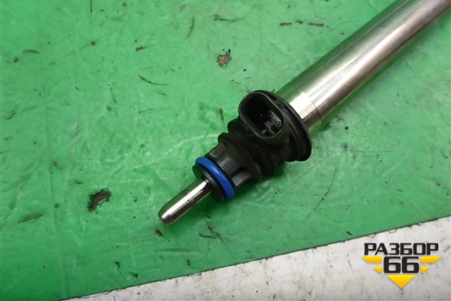 Форсунка инжекторная электрическая (M177 4.0л) (A2560705600) для Mercedes Benz C-Klass W205 с 2014г (Ц)