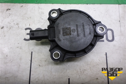 Клапан электромагнитный изменения фаз ГРМ (4.0л M177) (A2761560790) для Mercedes Benz C-Klass W205 с 2014г (Ц)