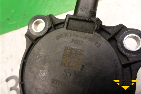 Клапан электромагнитный изменения фаз ГРМ (4.0л M177) (A2761560790) для Mercedes Benz C-Klass W205 с 2014г (Ц)