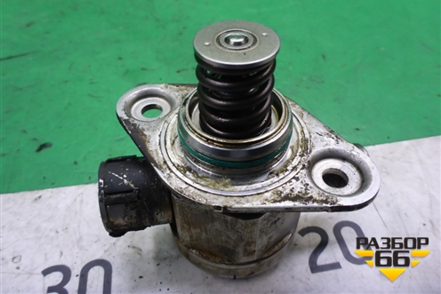 ТНВД топливный насос высокого давления (M177 4.0л) (A1770700501) для Mercedes Benz C-Klass W205 с 2014г (Ц)