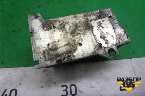 Радиатор масляный (4.0л M177) для Mercedes Benz C-Klass W205 с 2014г (Ц)