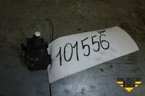 Датчик включения стопсигнала (3M5T13480AC) для Ford Fiesta с 2001-2008г (Фиеста 5)