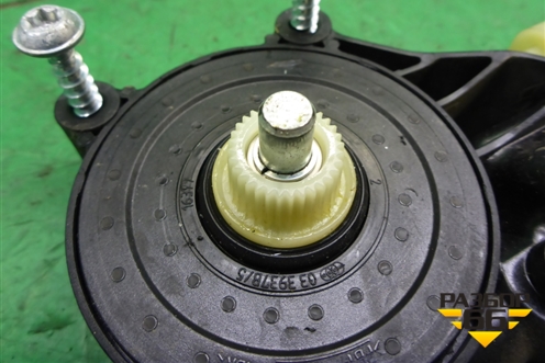 Моторчик стеклоподъёмника передний левый для VAZ Granta/Гранта