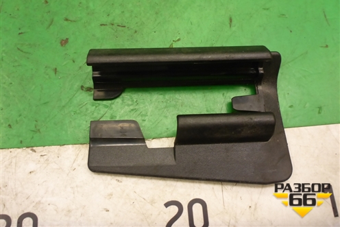 Накладка внутренняя (на салазку сиденья) (A2059191100) для Mercedes Benz C-Klass W205 с 2014г (Ц)