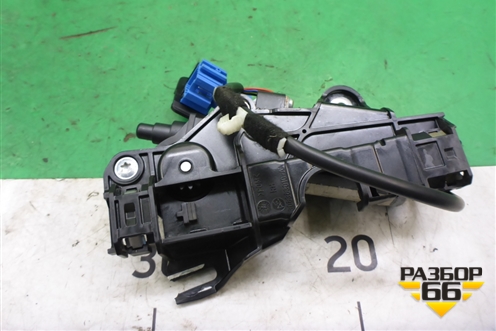 Моторчик регулировки ремня безопасности (правый) (A2058600282) для Mercedes Benz C-Klass W205 с 2014г (Ц)