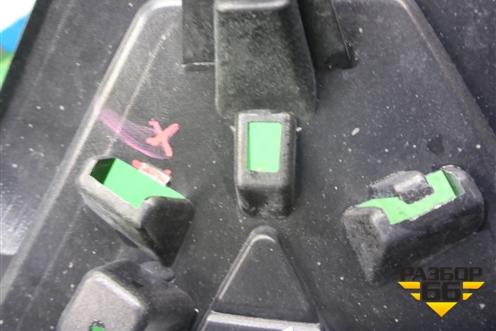 Решетка радиатора (после 2013г дубликат) (REN09FL004) для Renault Fluence с 2009-2017г (Флюенс)