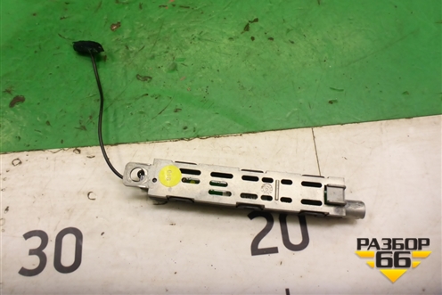 Антенна электрическая (5L6035577A) для Skoda Yeti с 2009г (Етти)