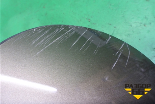 Лючок бензобака (5L6809702) для Skoda Yeti с 2009г (Етти)