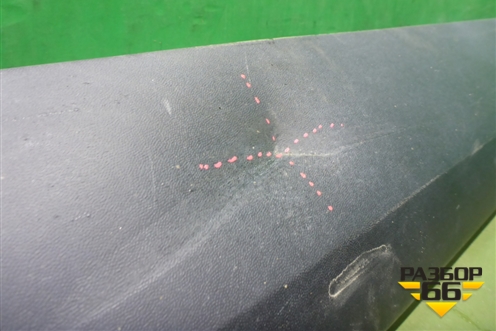 Накладка на порог наружная правая (5L0853856A) для Skoda Yeti с 2009г (Етти)