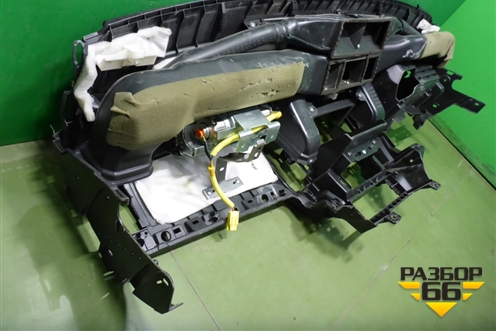 Торпедо с AIR BAG для Mitsubishi Pajero/Montero с 2007г (Паджеро 4/Монтеро)