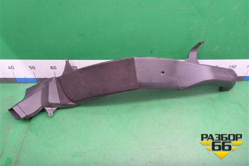 Воздуховод отопителя (MR360772) для Mitsubishi Pajero/Montero с 2007г (Паджеро 4/Монтеро)