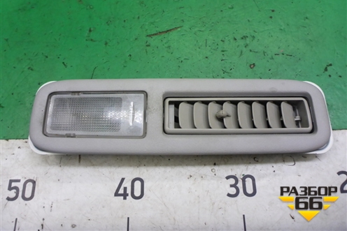 Плафон салонный задний правый для Mitsubishi Pajero/Montero с 2007г (Паджеро 4/Монтеро)