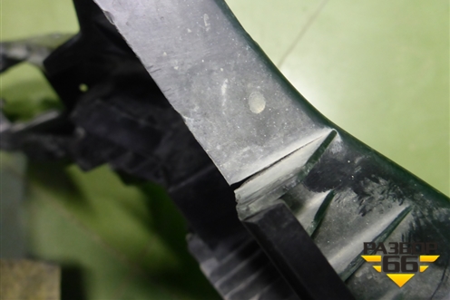 Кронштейн переднего бампера левый (51118064595) для BMW X3 G01 с 2017г (Х3 Г01)