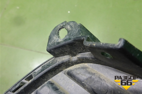 Накладка ПТФ левая (5212842190) для Toyota Rav-4 с 2018г (Рав 4)