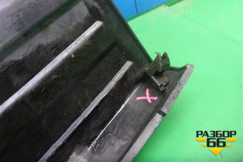 Накладка заднего бампера (верхняя) (6410A186) для Mitsubishi Pajero/Montero с 2007г (Паджеро 4/Монтеро)