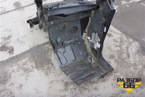 Лонжерон передний правый для Mitsubishi Pajero/Montero с 2007г (Паджеро 4/Монтеро)