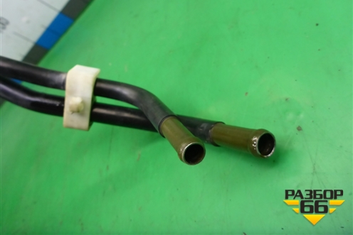 Трубки топливные для Mitsubishi Pajero/Montero с 2007г (Паджеро 4/Монтеро)