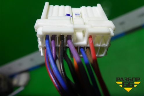 Зеркало правое электрическое (12 контактов с камерой и подсветкой) (601000431AA) для OMODA C5 с 2022г (Ц5)