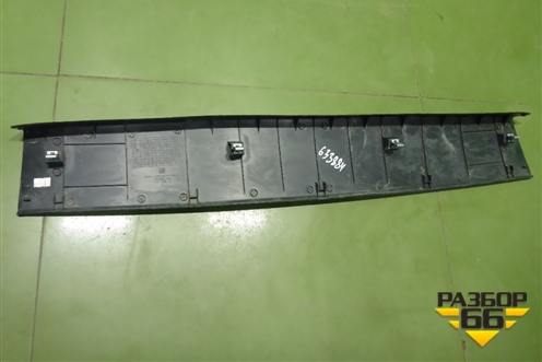 Обшивка двери багажника (верхняя хетчбэк) (95231504) для Chevrolet Cruze c 2009-2015г (Круз)