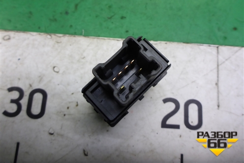 Кнопка обогрева сидений для Subaru Legacy Outback (B14) с 2009-2014г (Легаси Аутбек)