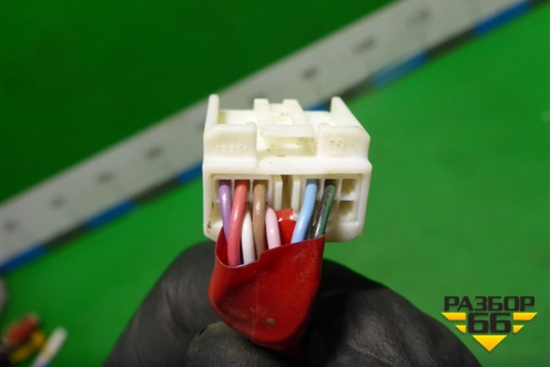 Зеркало правое электрическое (8 контактов) для Toyota Camry V70 с 2017г (Камри)