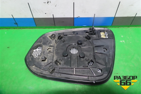 Стекло зеркала правого (с обогревом) для Toyota Rav-4 с 2012-2019г (Рав 4)