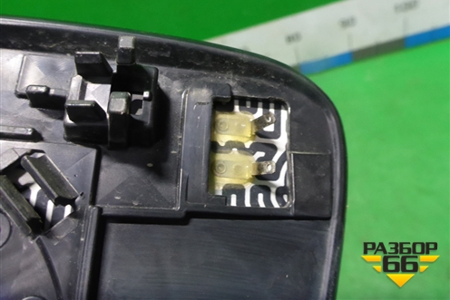 Стекло зеркала правого (с обогревом) для Toyota Rav-4 с 2012-2019г (Рав 4)